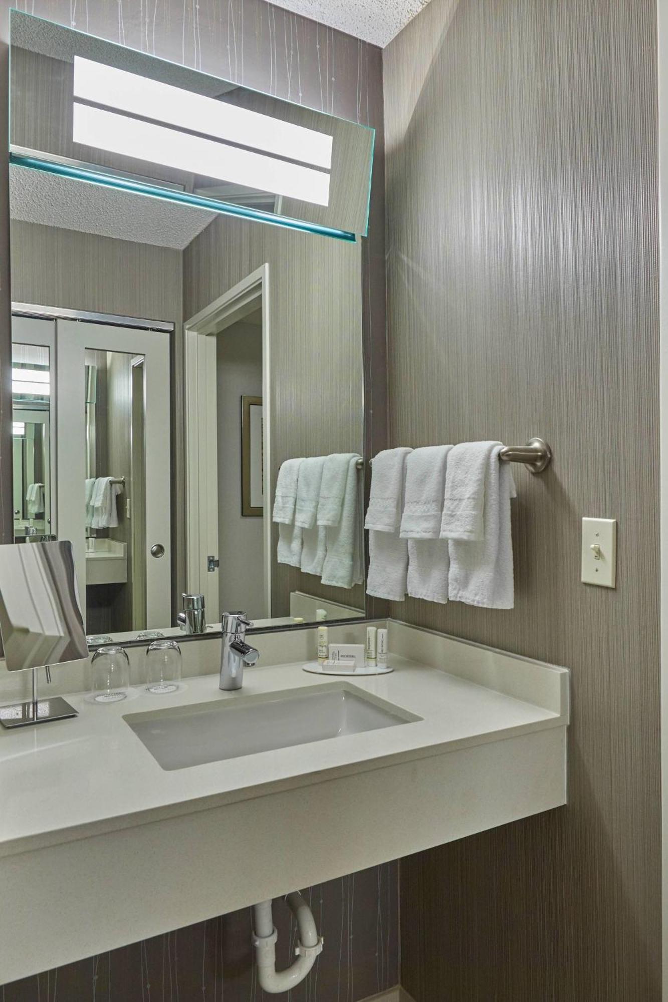 Hotel Courtyard By Marriott Eugene Springfield Extérieur photo
